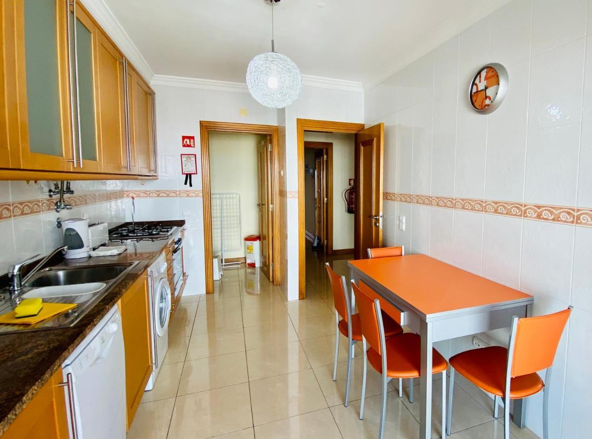 Old Town By Check-In Portugal Apartment อัลบูเฟรา ภายนอก รูปภาพ