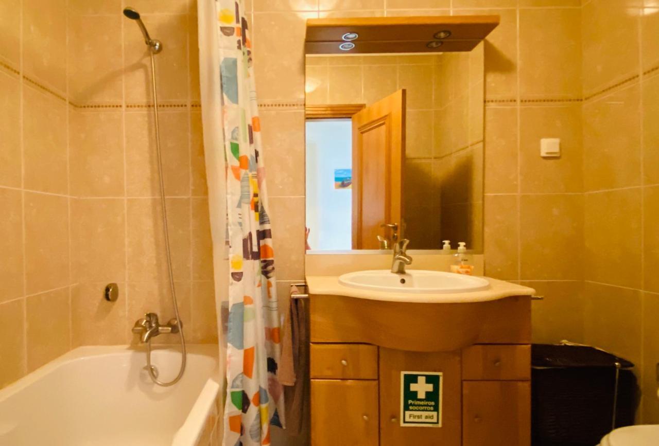 Old Town By Check-In Portugal Apartment อัลบูเฟรา ภายนอก รูปภาพ
